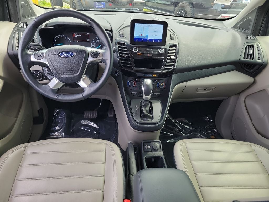 2023 Ford Transit Connect Titanium