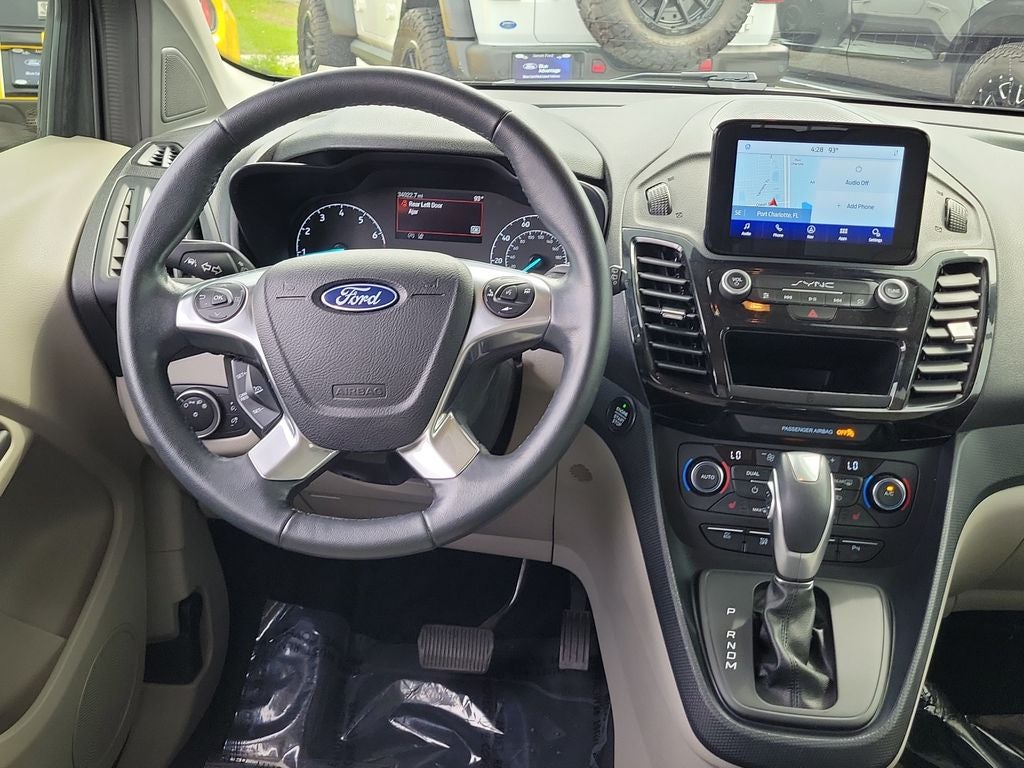 2023 Ford Transit Connect Titanium