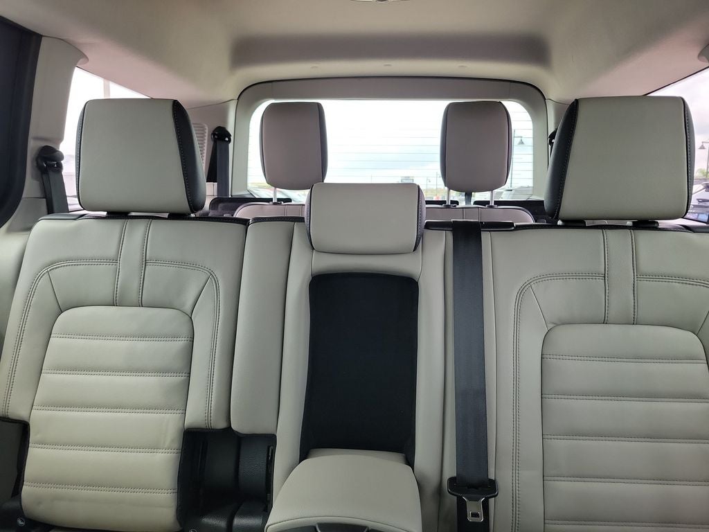 2023 Ford Transit Connect Titanium