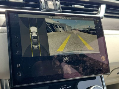 2022 Jaguar XF SE