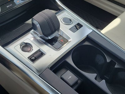 2022 Jaguar XF SE