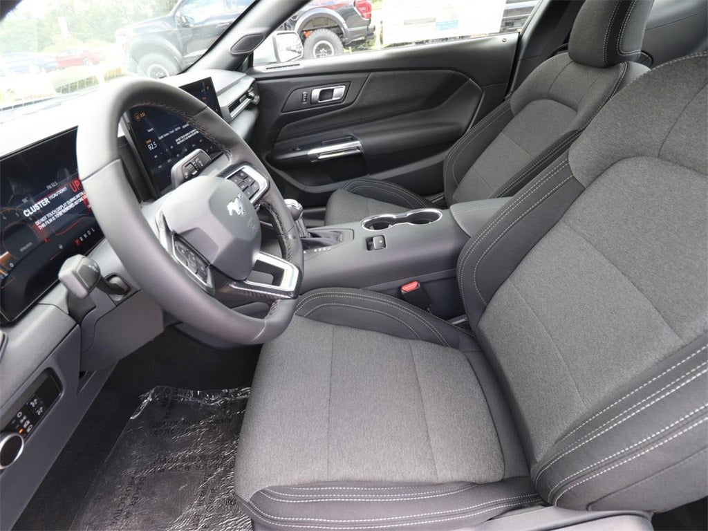 2025 Ford Mustang EcoBoost