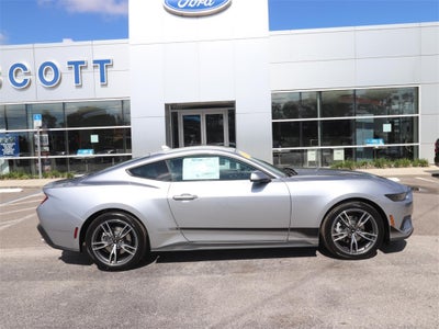 2025 Ford Mustang EcoBoost