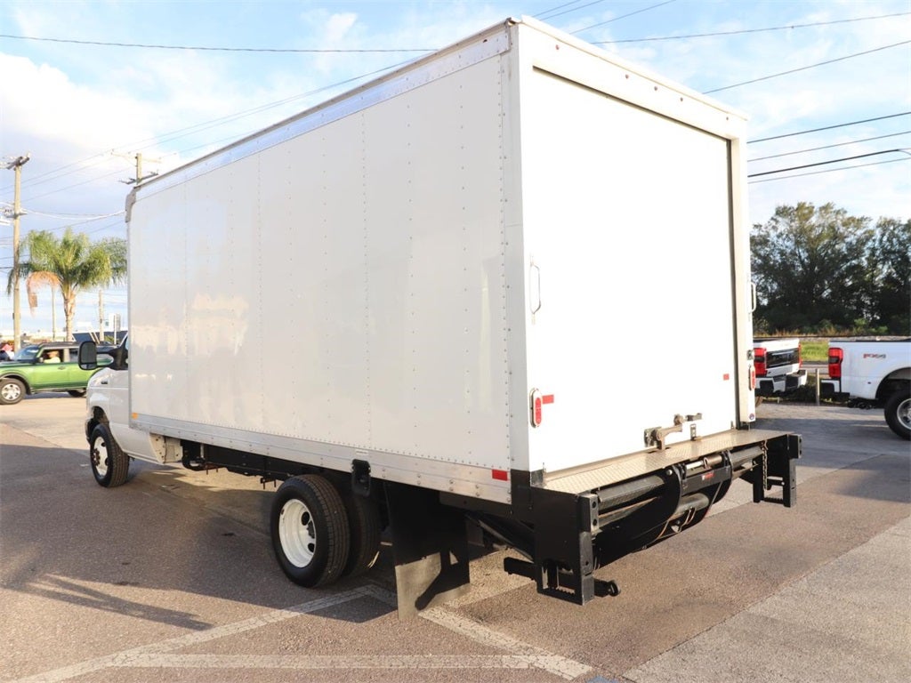 2023 Ford E-450SD Base