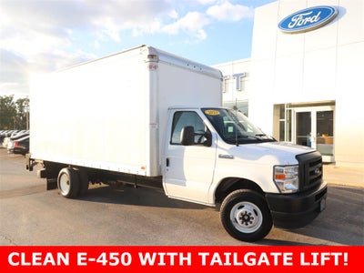 2023 Ford E-450SD Base