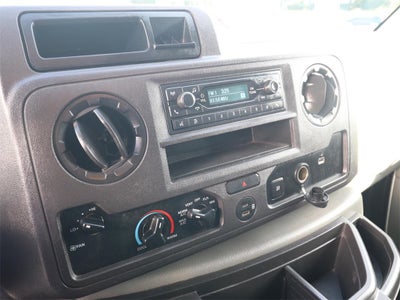 2022 Ford E-450SD Base