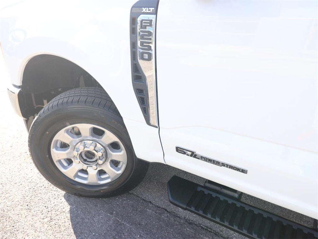 2024 Ford F-250SD XLT