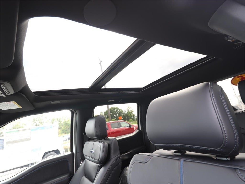 2026 Ford F-350SD Platinum DRW