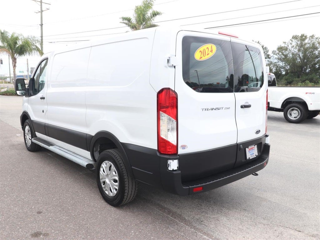 2024 Ford Transit-250 Base