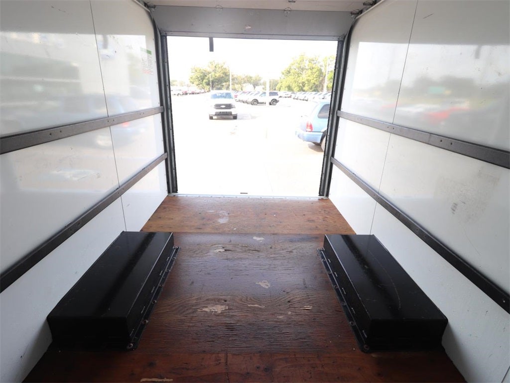 2022 GMC Savana 3500 Work Van