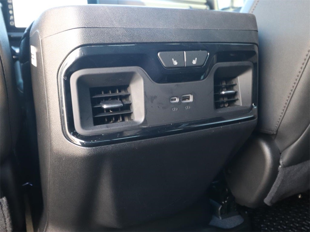 2025 GMC Sierra 3500HD AT4