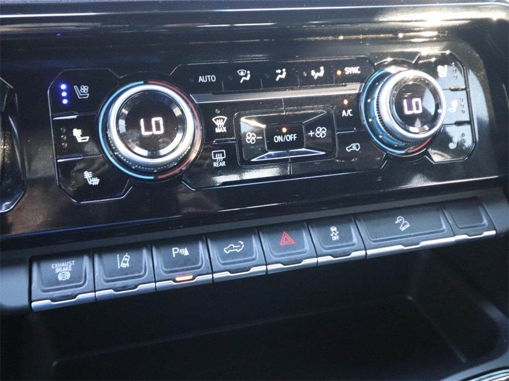 2025 GMC Sierra 3500HD AT4