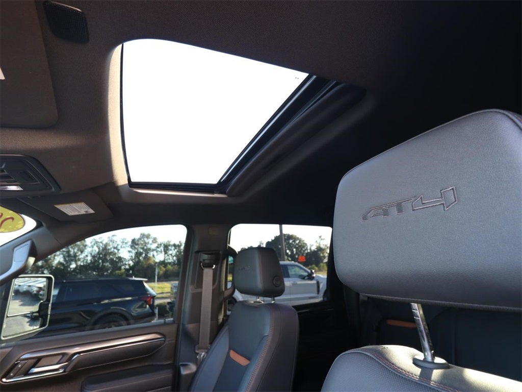 2025 GMC Sierra 3500HD AT4