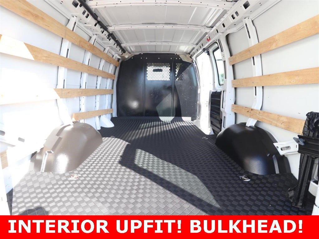 2023 GMC Savana 2500 Work Van