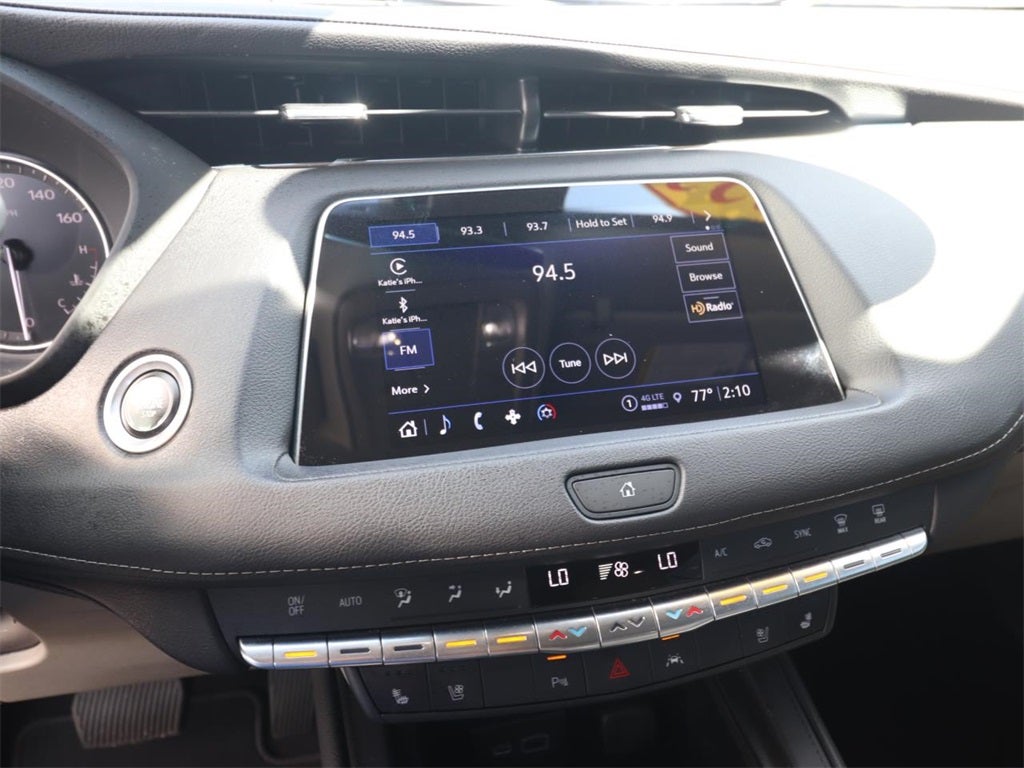 2023 Cadillac XT4 Premium Luxury