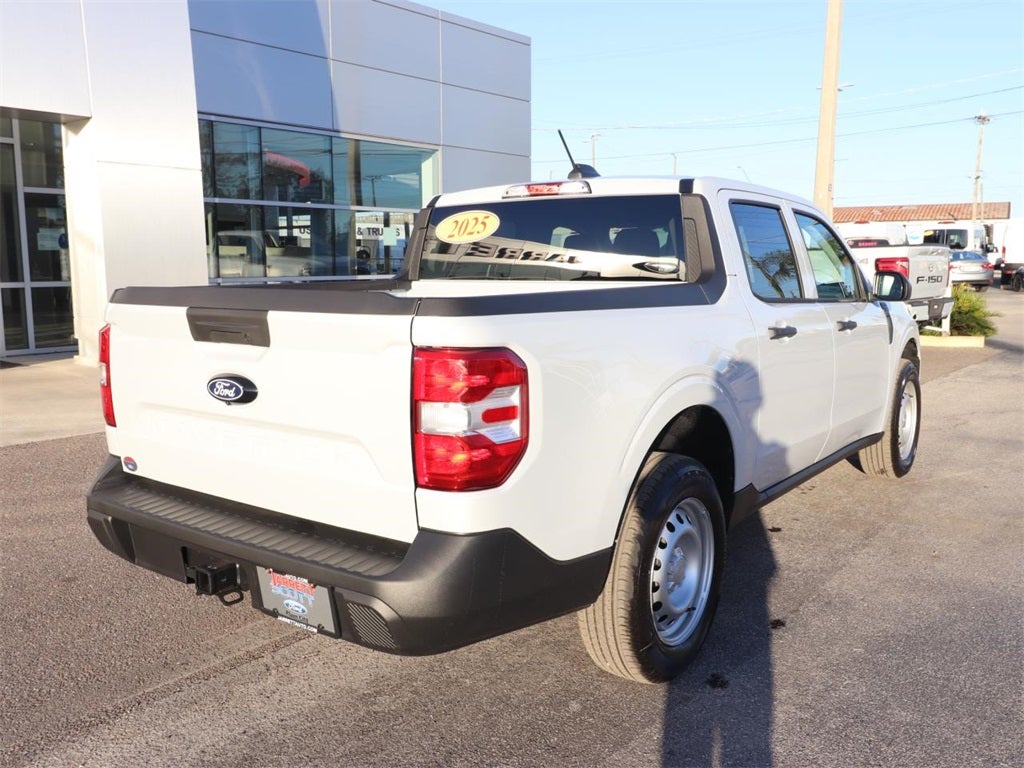 2025 Ford Maverick XL