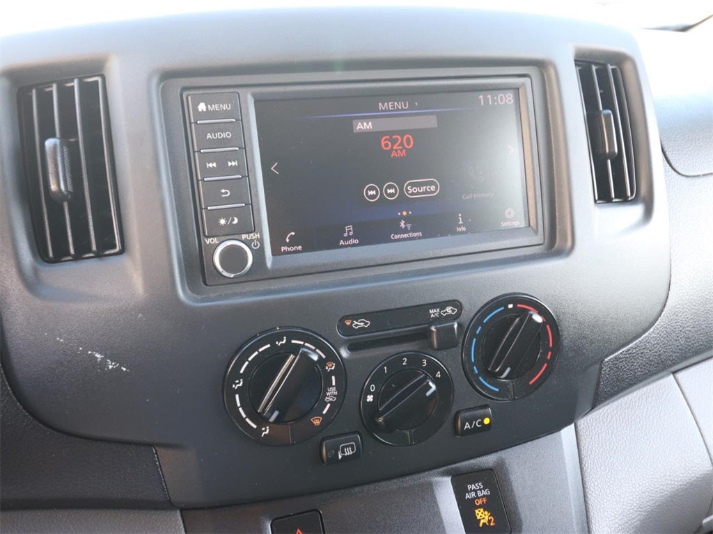 2021 Nissan NV200 SV