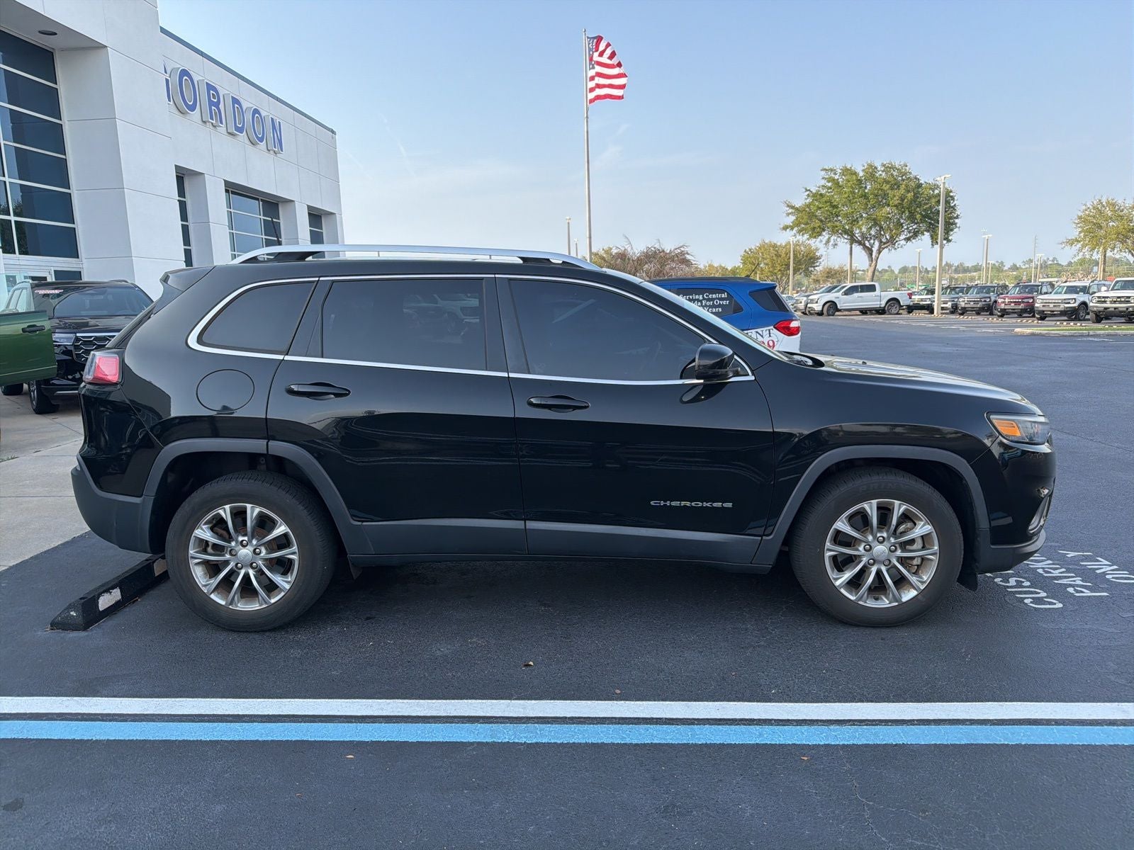 2021 Jeep Cherokee Latitude Lux