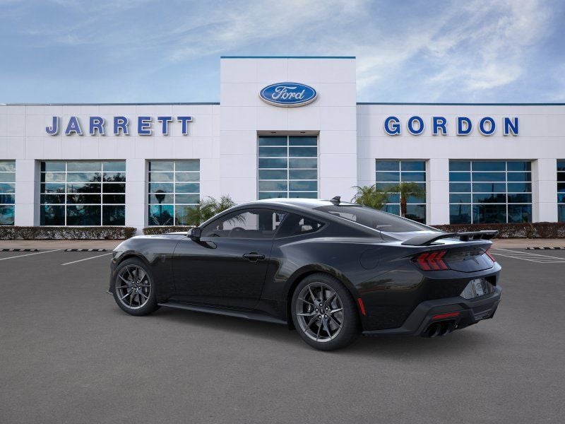 2026 Ford Mustang Dark Horse