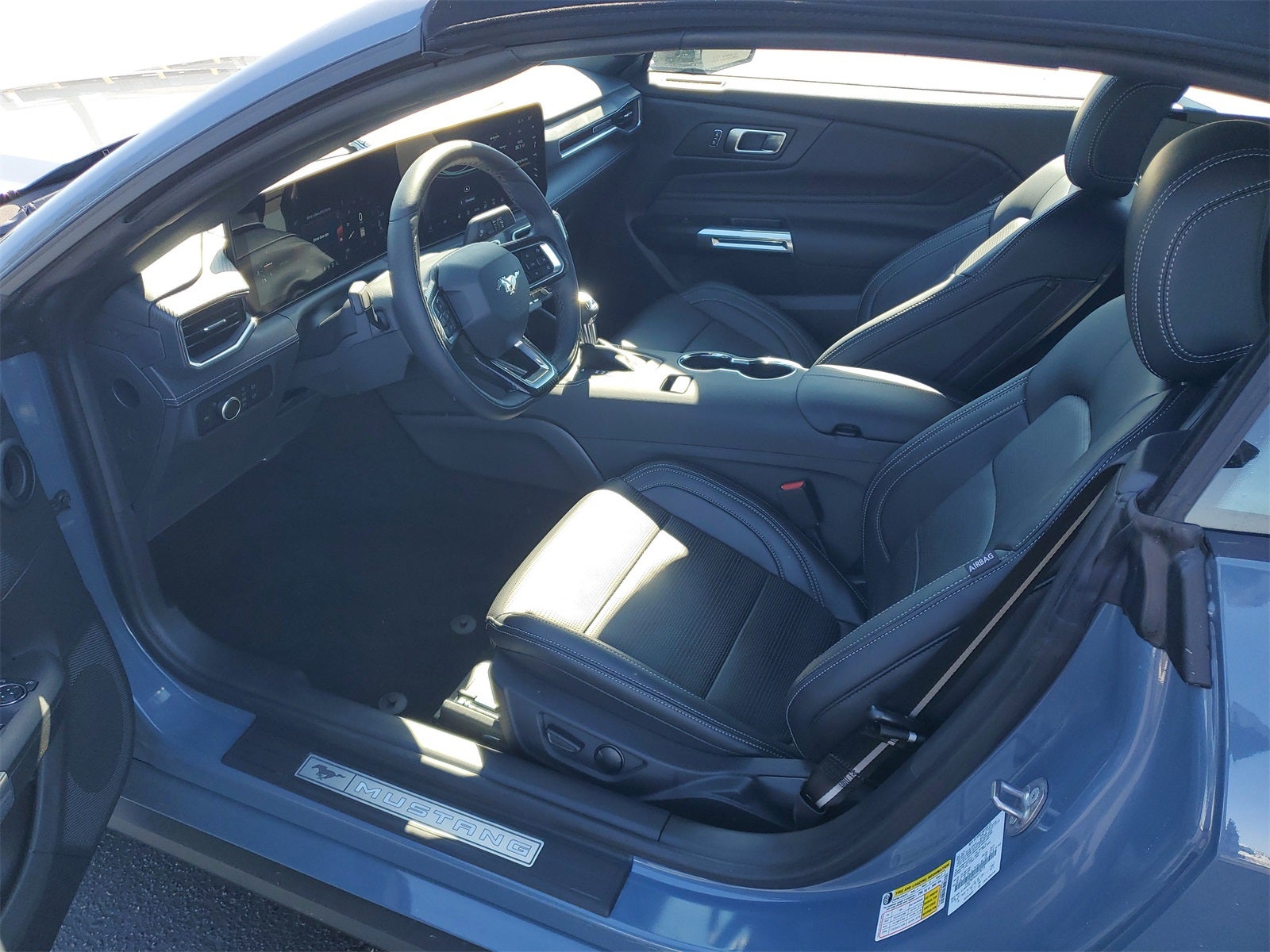 2025 Ford Mustang EcoBoost Premium