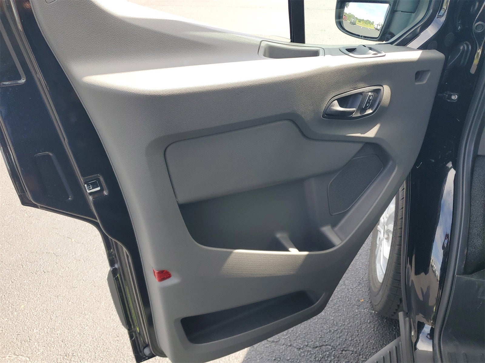 2025 Ford Transit-350 XLT