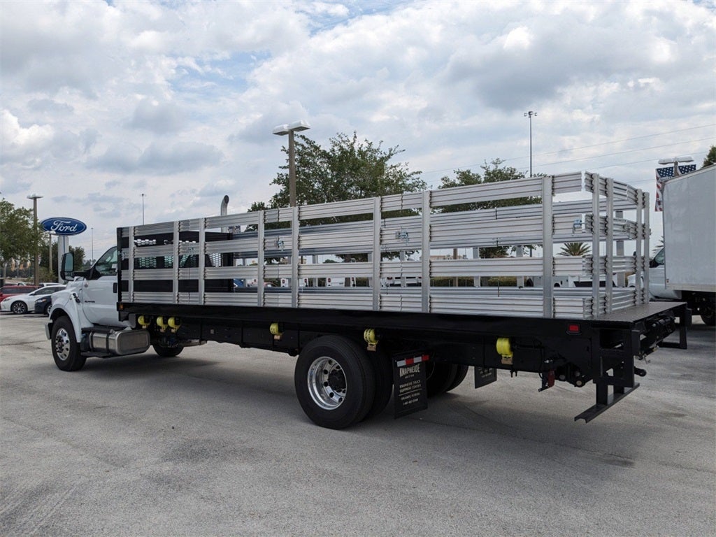 2024 Ford F-750SD Base