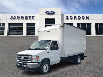 2026 Ford E-450SD Base
