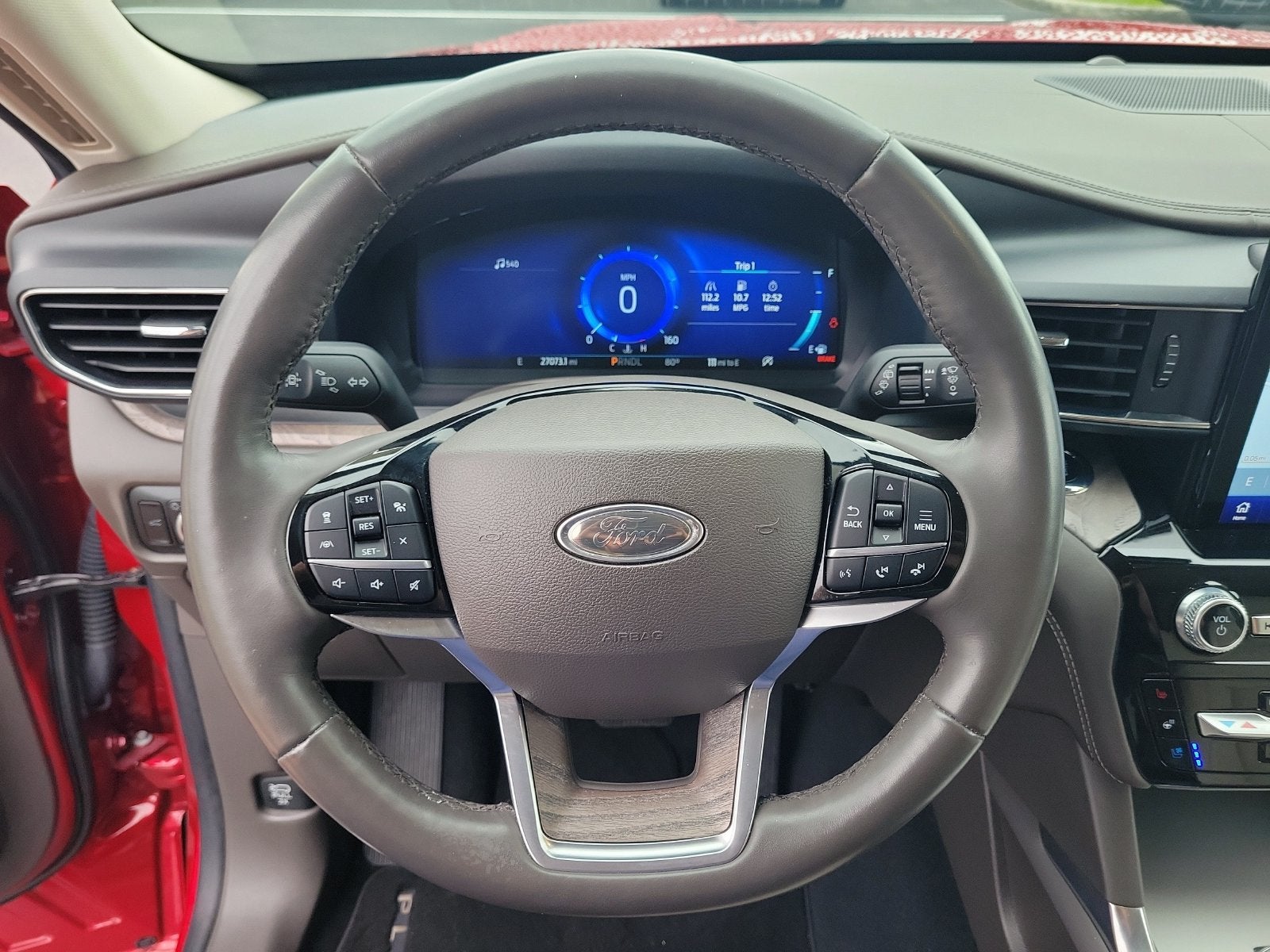 2023 Ford Explorer Platinum