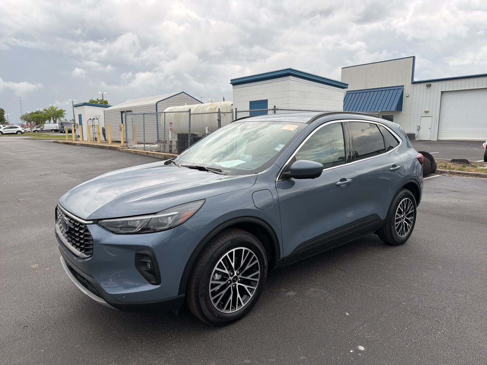 2025 Ford Escape Plug-In Hybrid Base