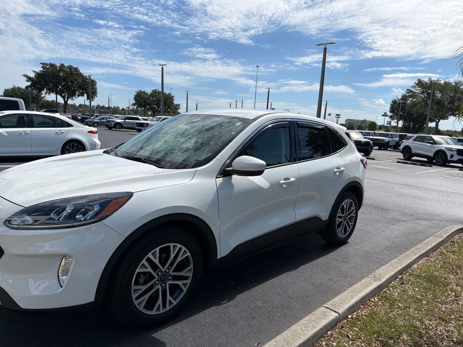 2022 Ford Escape SEL