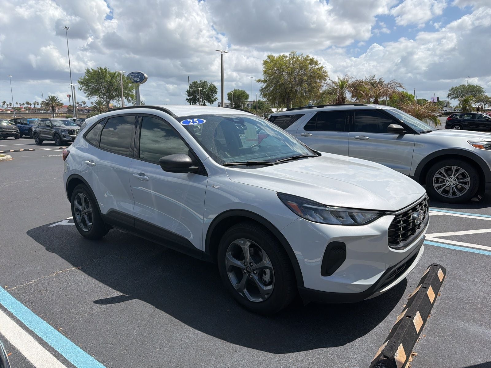 2025 Ford Escape ST-Line