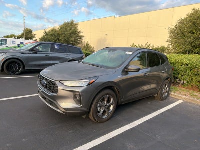 2025 Ford Escape Hybrid ST-Line Select