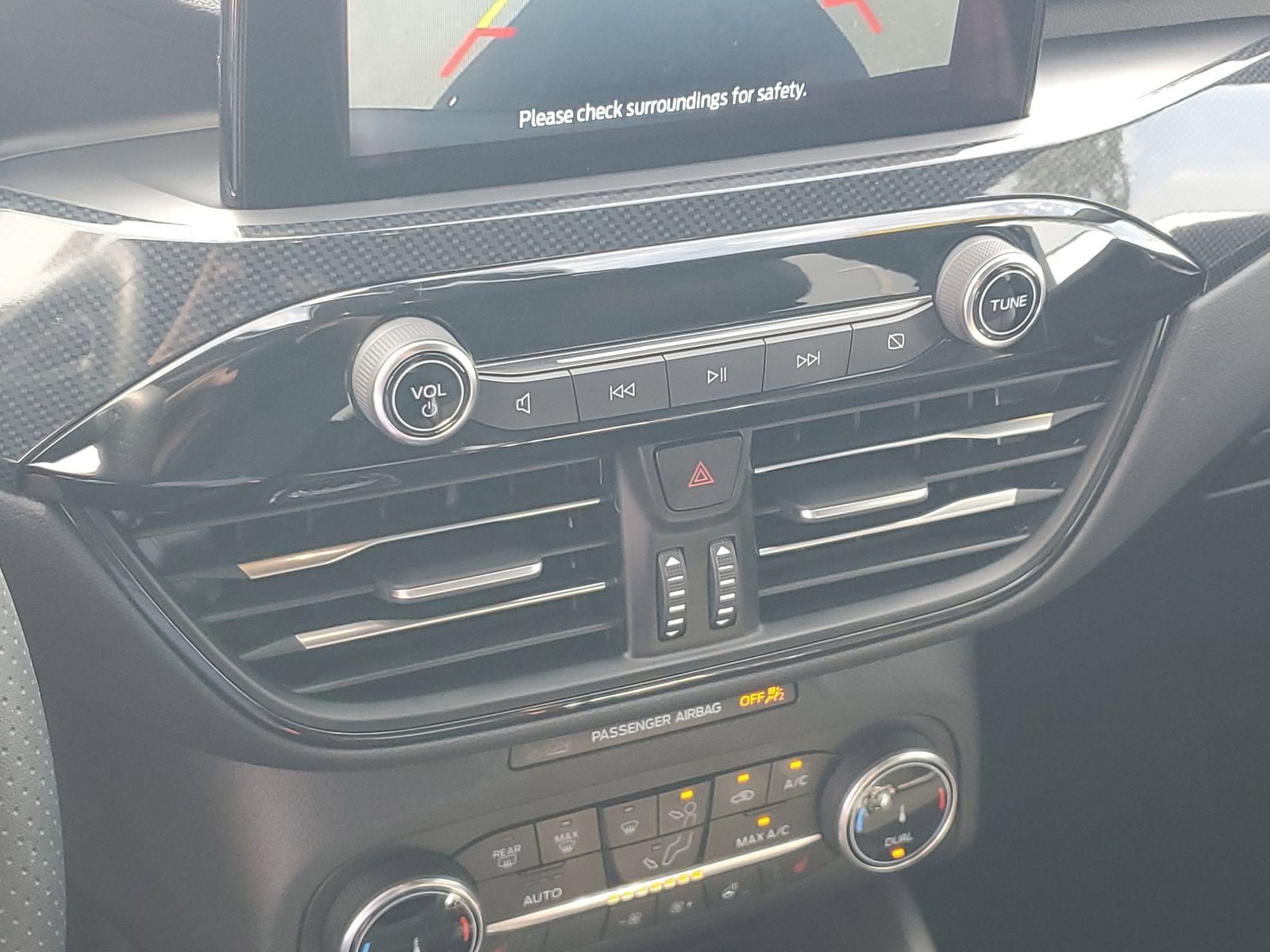 2025 Ford Escape Hybrid ST-Line Select