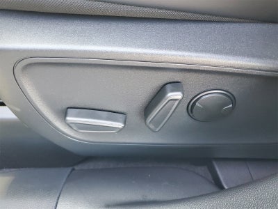 2026 Ford Escape Hybrid ST-Line Select