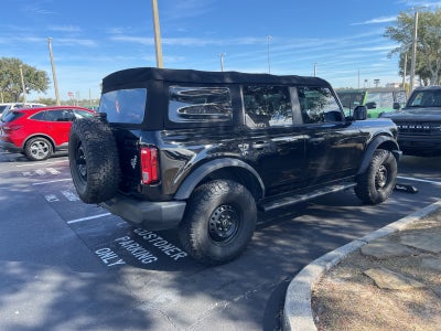 2021 Ford Bronco Base
