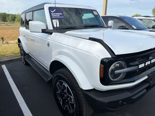 2025 Ford Bronco Outer Banks