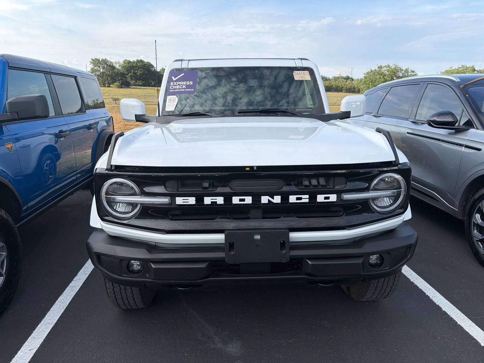 2025 Ford Bronco Outer Banks