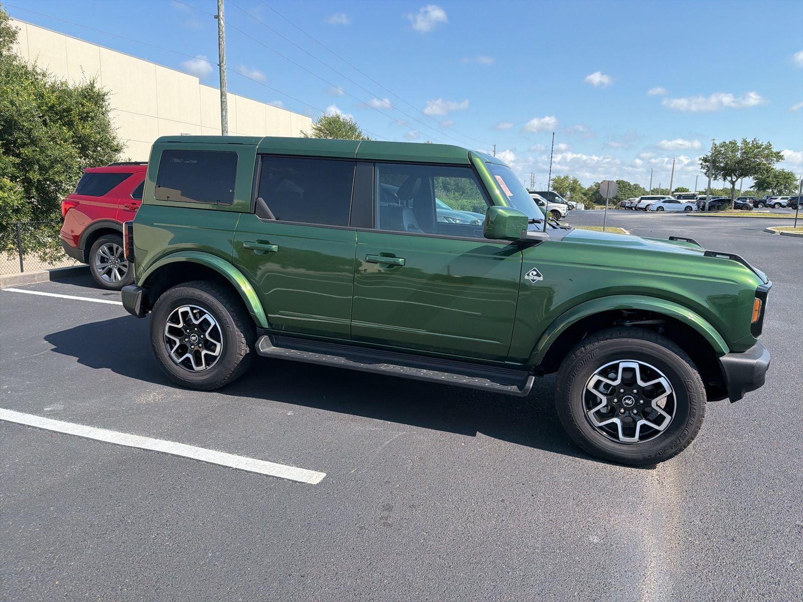 2025 Ford Bronco Outer Banks