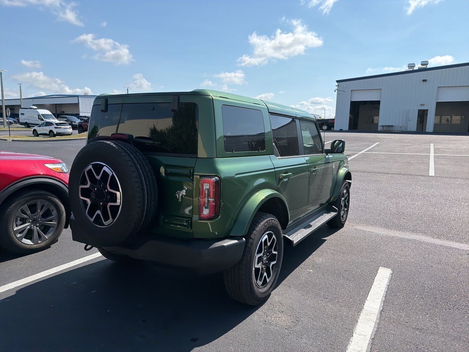 2025 Ford Bronco Outer Banks