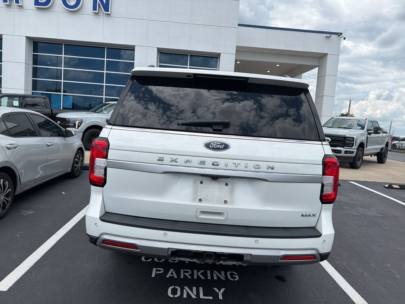 2022 Ford Expedition Max XLT