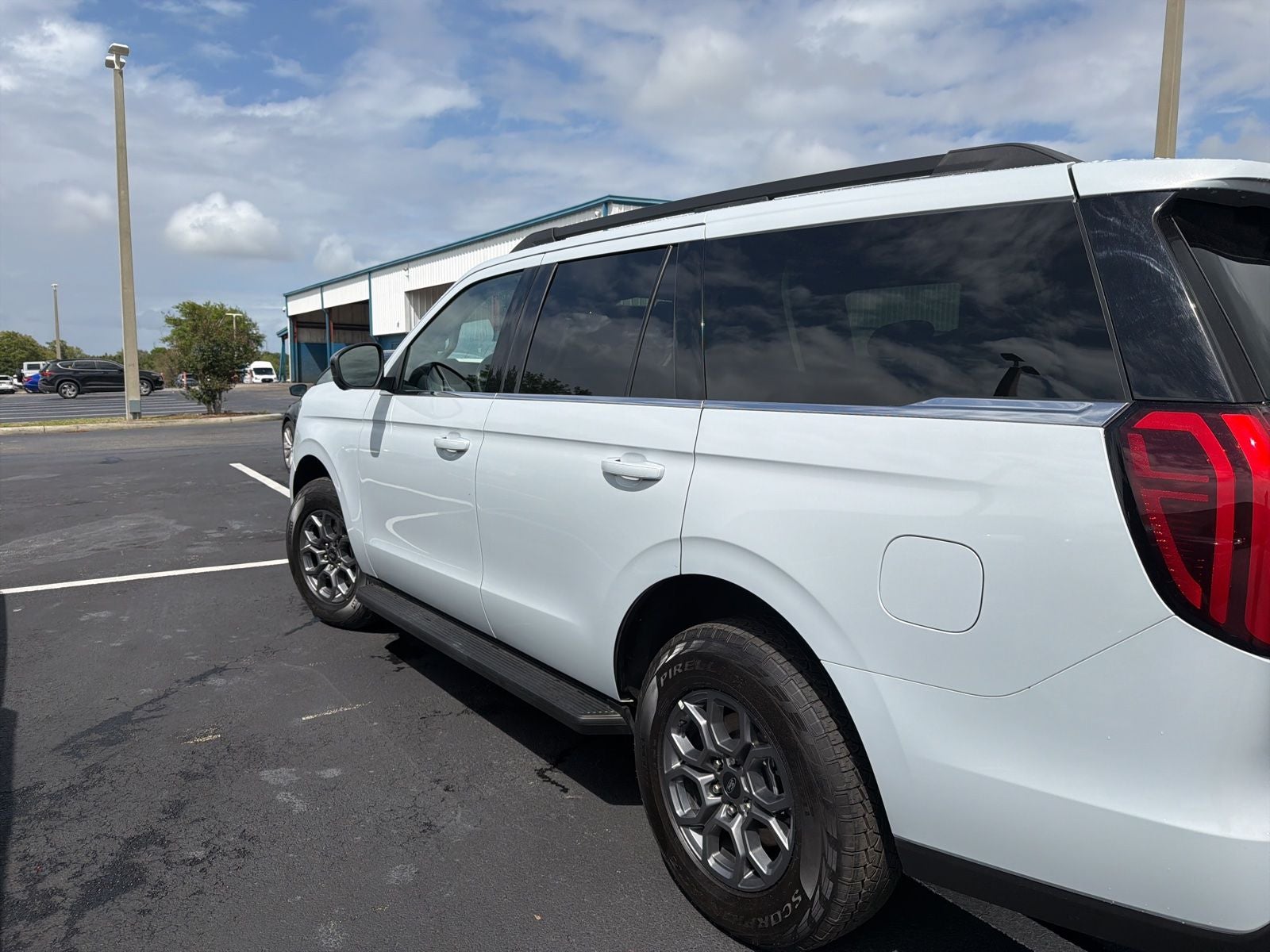 2025 Ford Expedition Active