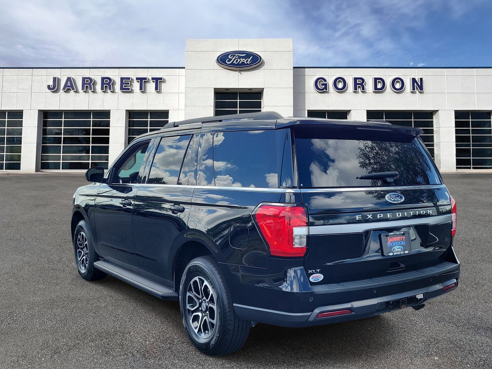 2023 Ford Expedition XLT