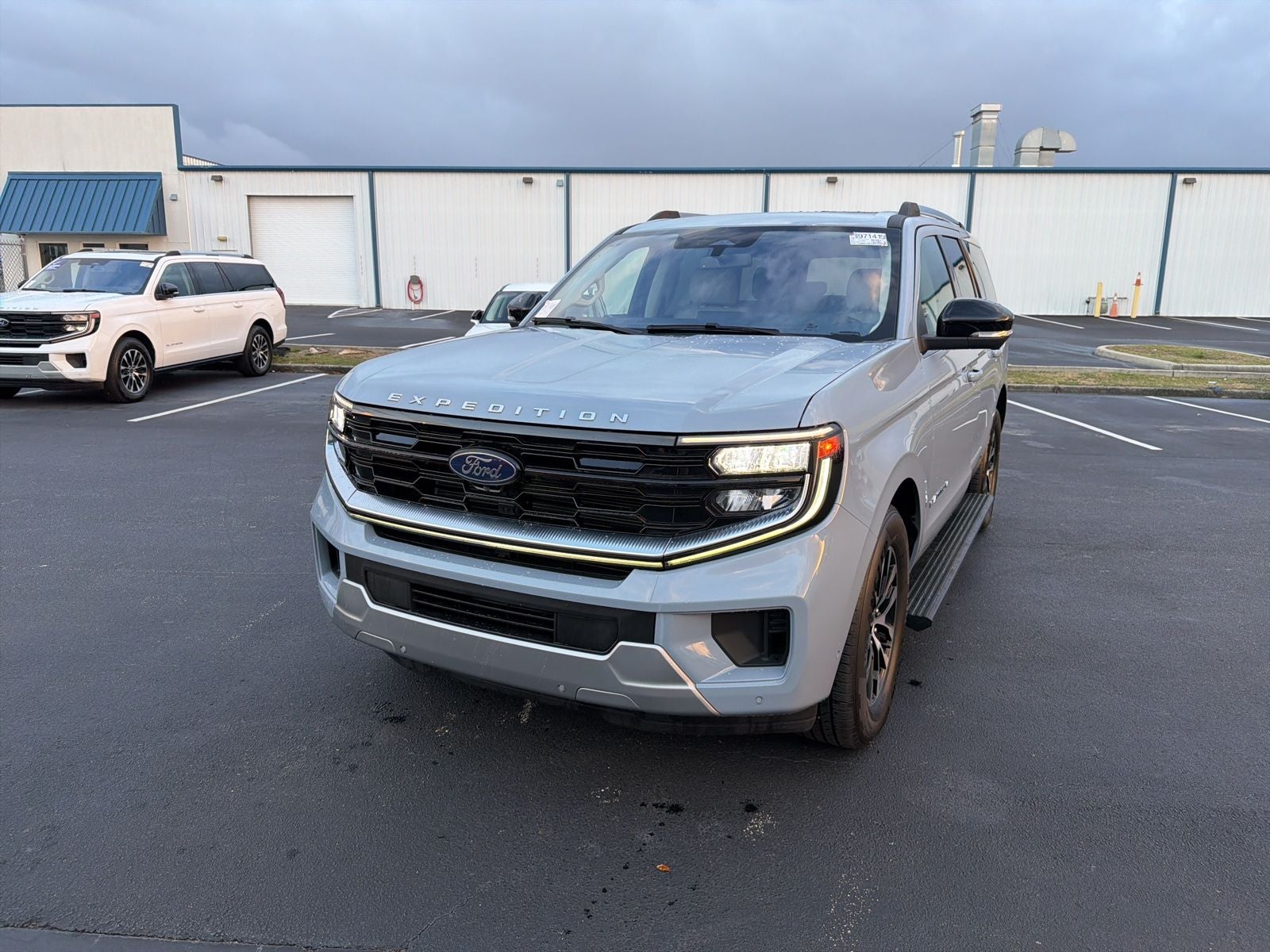 2025 Ford Expedition Platinum