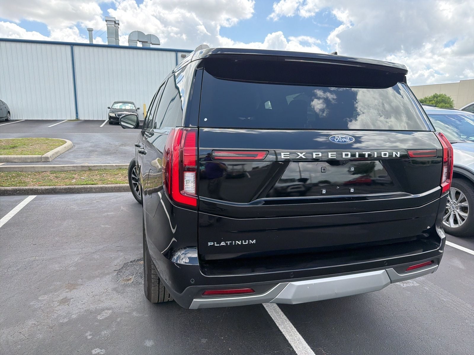 2025 Ford Expedition Platinum