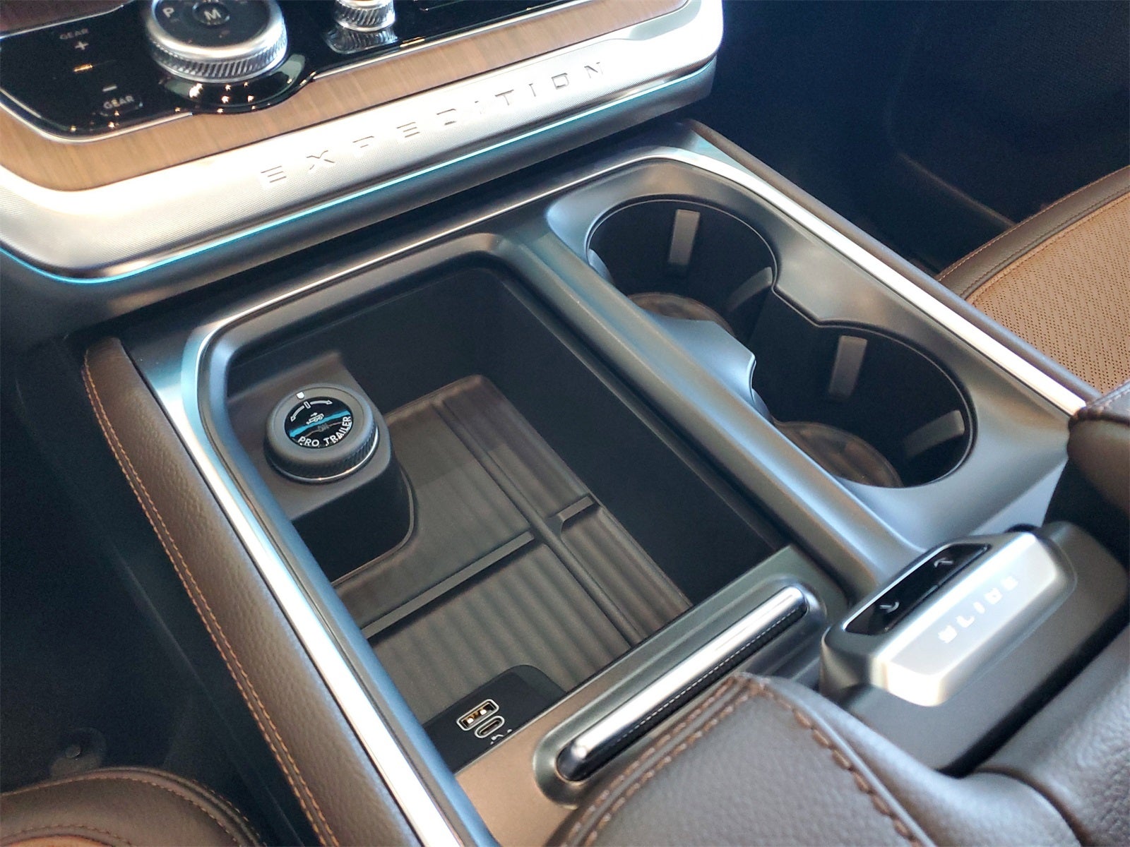 2026 Ford Expedition King Ranch