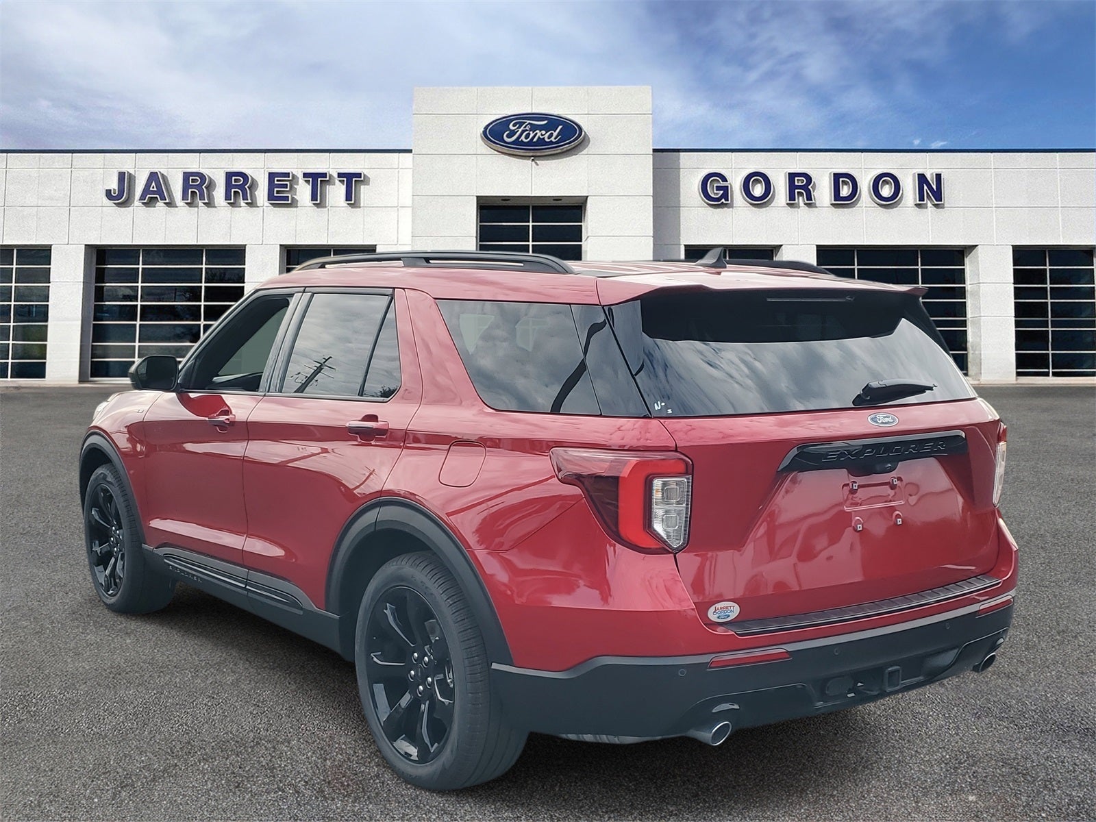 2023 Ford Explorer ST-Line