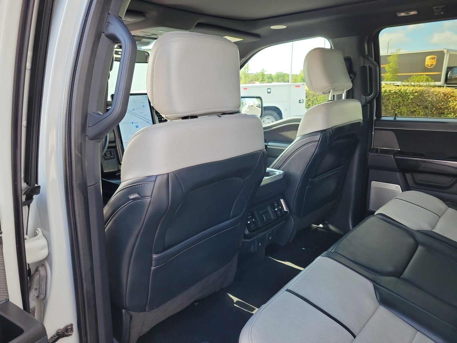 2023 Ford F-150 Lightning Platinum
