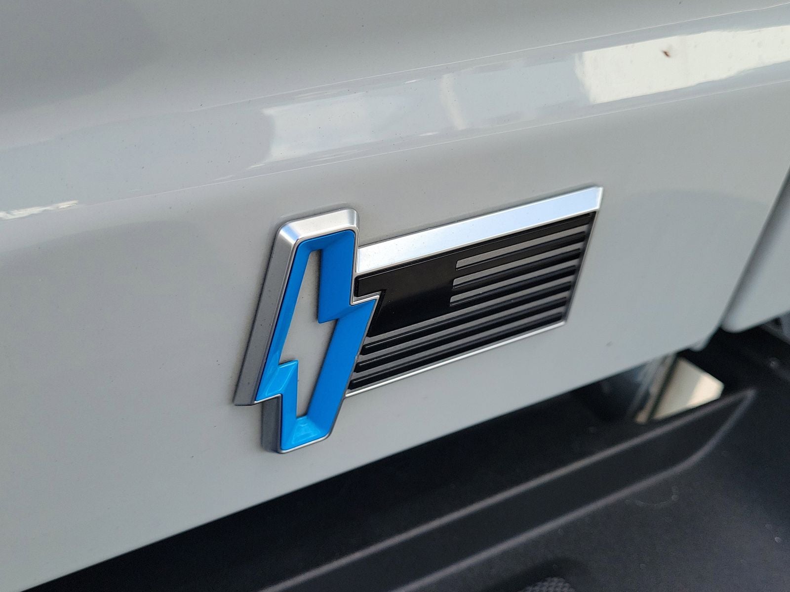 2023 Ford F-150 Lightning Platinum