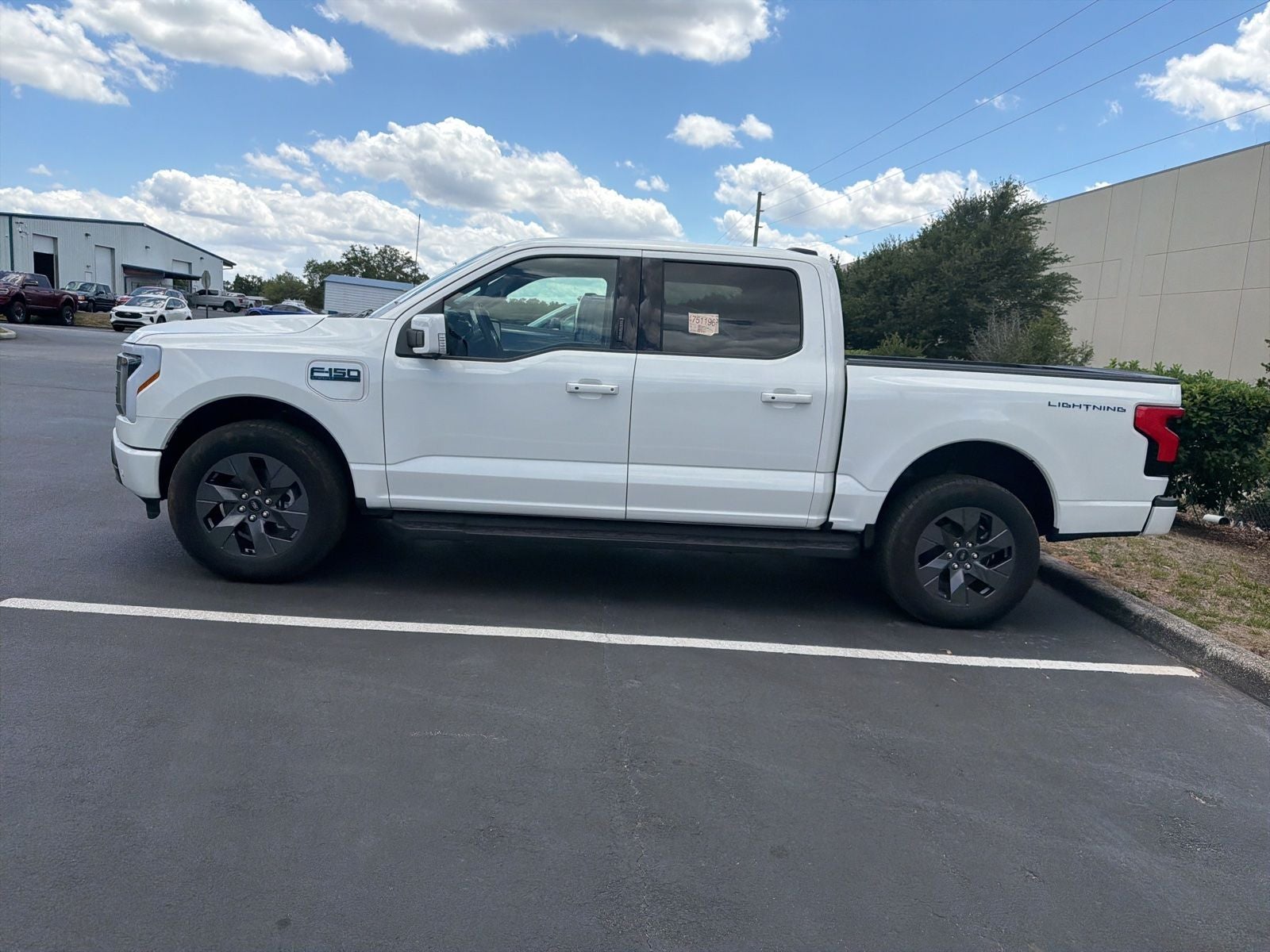 2024 Ford F-150 Lightning Lariat
