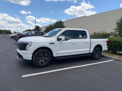 2024 Ford F-150 Lightning Lariat